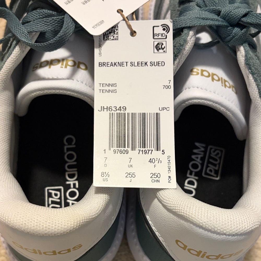 Limited Edition New with Tags Adidas Teal and White Suede Classic Cloud Sneakers - Picture 4 of 4